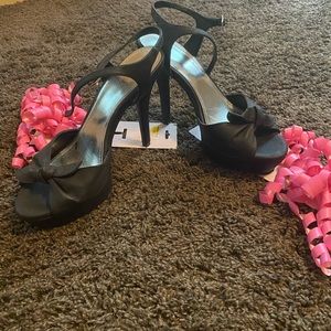 Women’s 5” spike heels